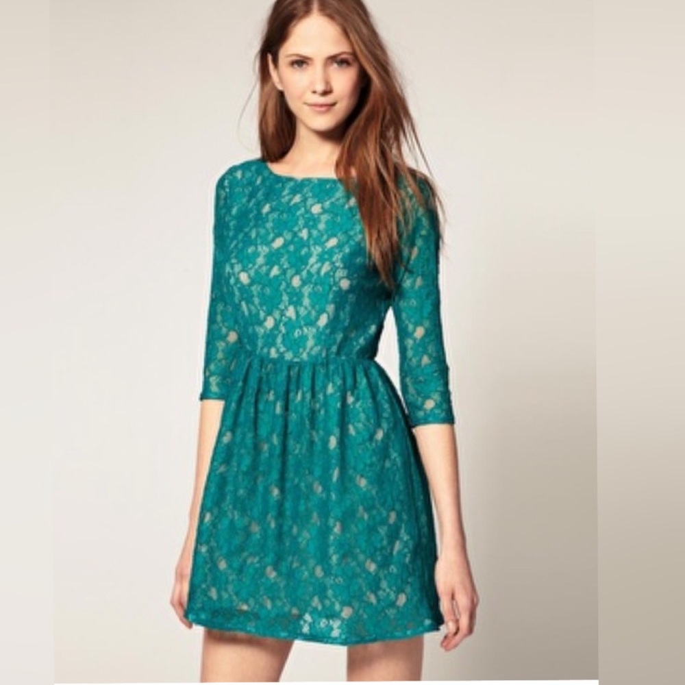 French Connection Lace Cocktail Dress 3/4 sleeves